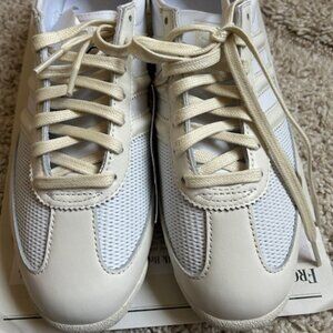 Brand New Adidas SL72 OG Off White Wonder White Stripes Women Size 8.5